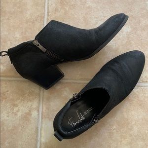 Franco Sarto booties black